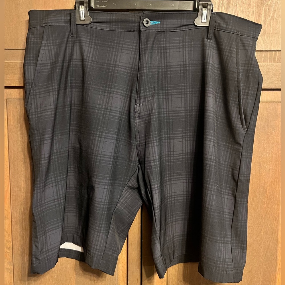 Men’s Burnside shorts